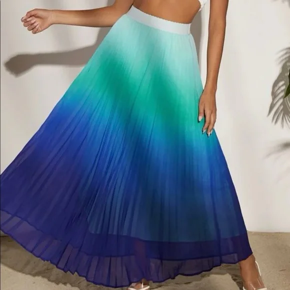Ombre Tie Dye Pleated Maxi Skirt - Picture 4 of 7